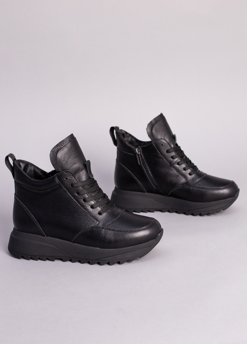 Черные зимние кроссовки shoesband Brand