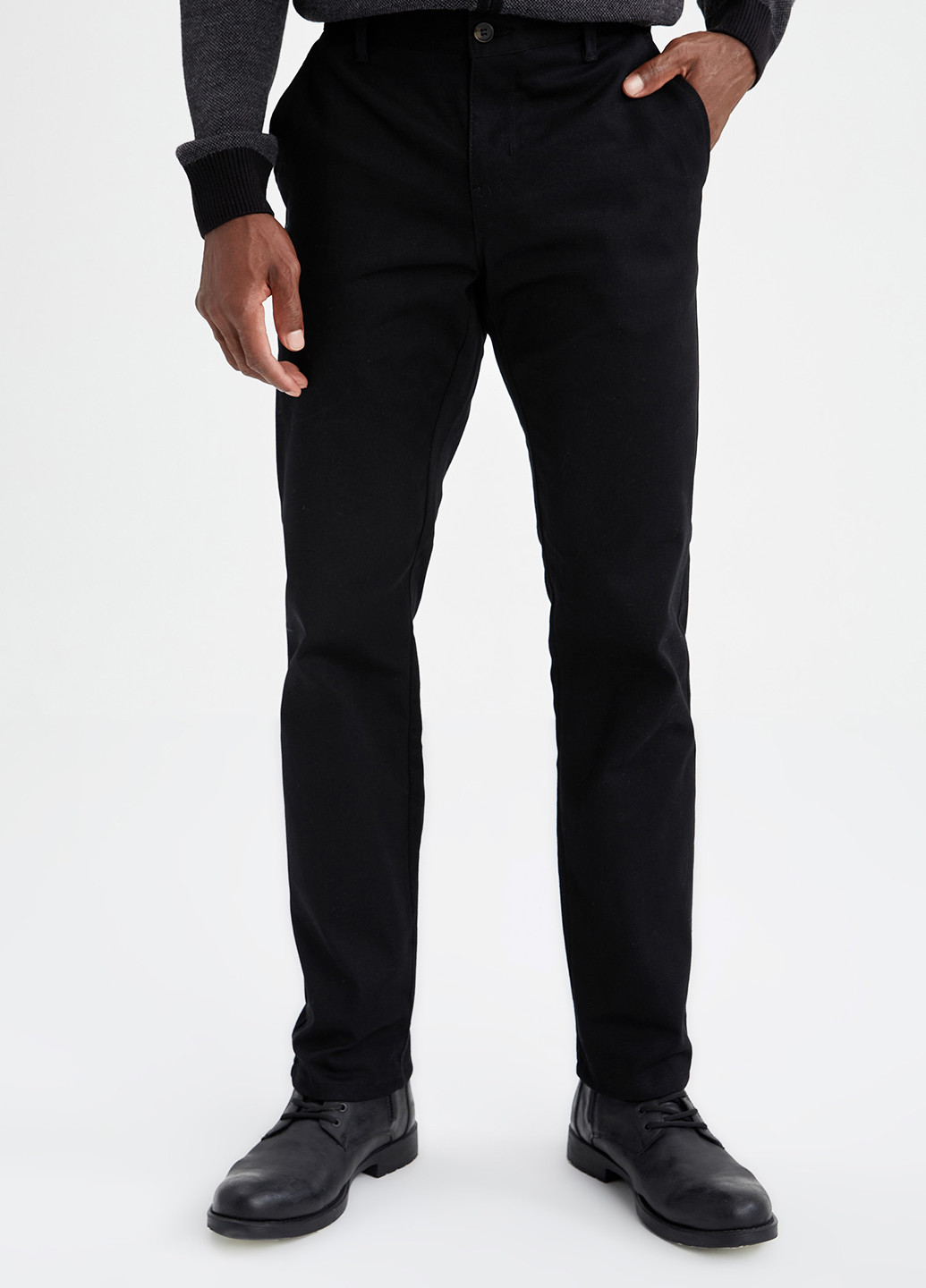Черные кэжуал демисезонные классические брюки DeFacto
