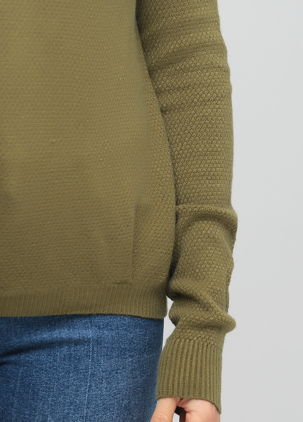 Оливковый демисезонный пуловер пуловер Suijo