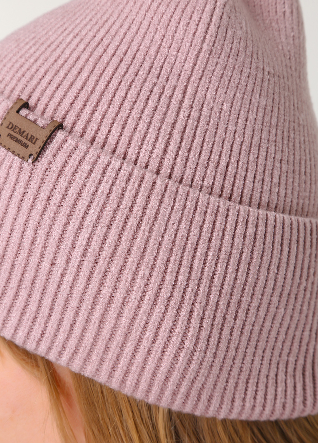 Тепла зимова кашемірова жіноча шапка з відворотом без підкладки 500021 DeMari біні однотонна пудрова кежуал кашемір