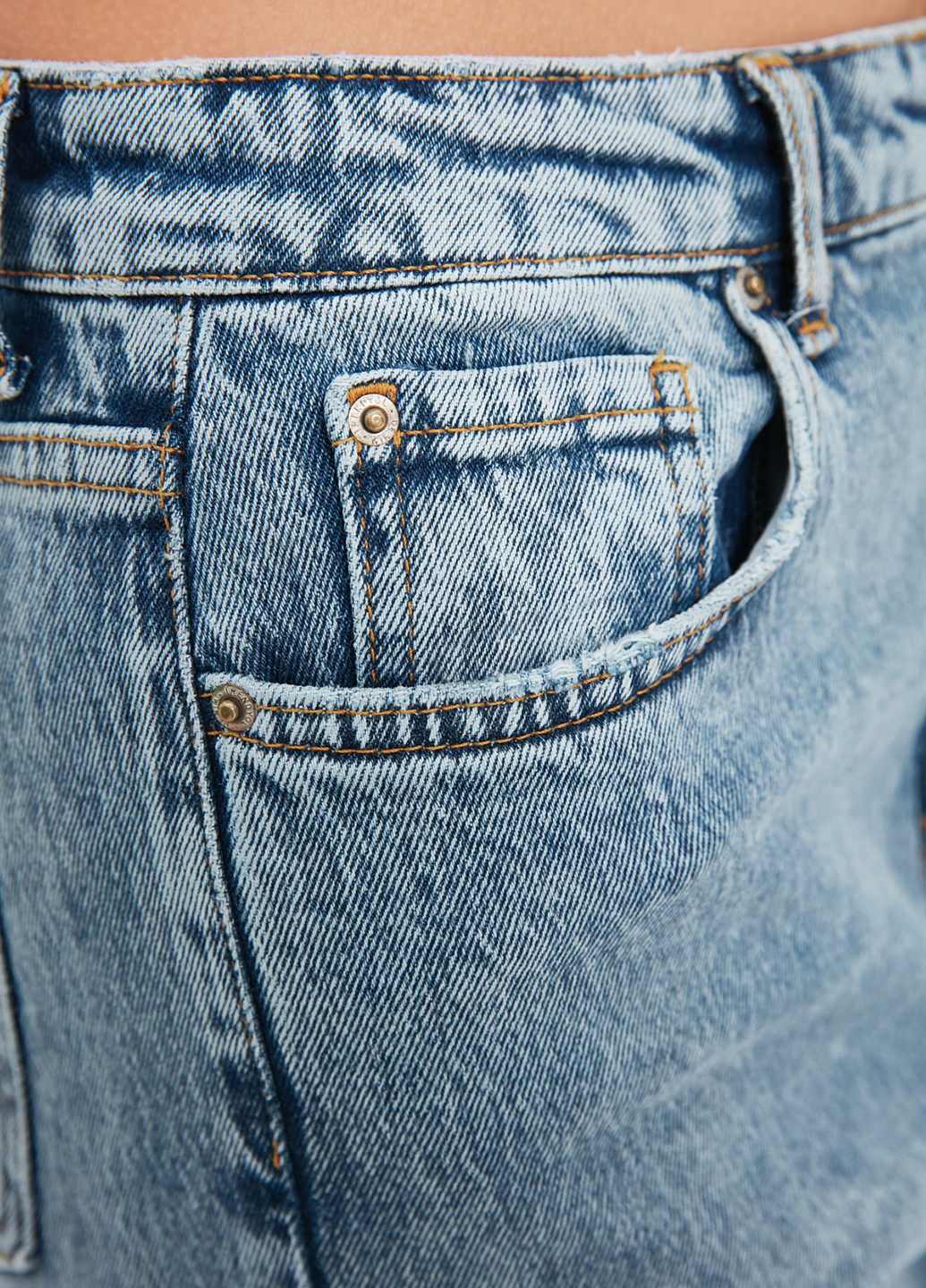 Голубые демисезонные прямые джинсы Trendyol