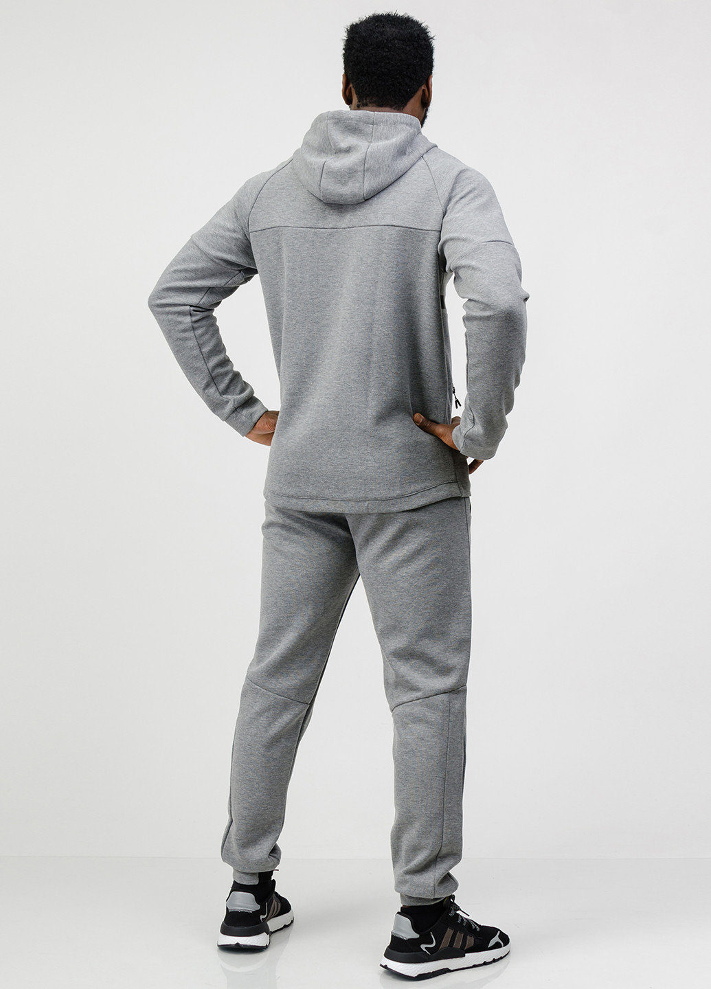 Светло-серый демисезонный костюм (толстовка, брюки) брючный Go Fitness