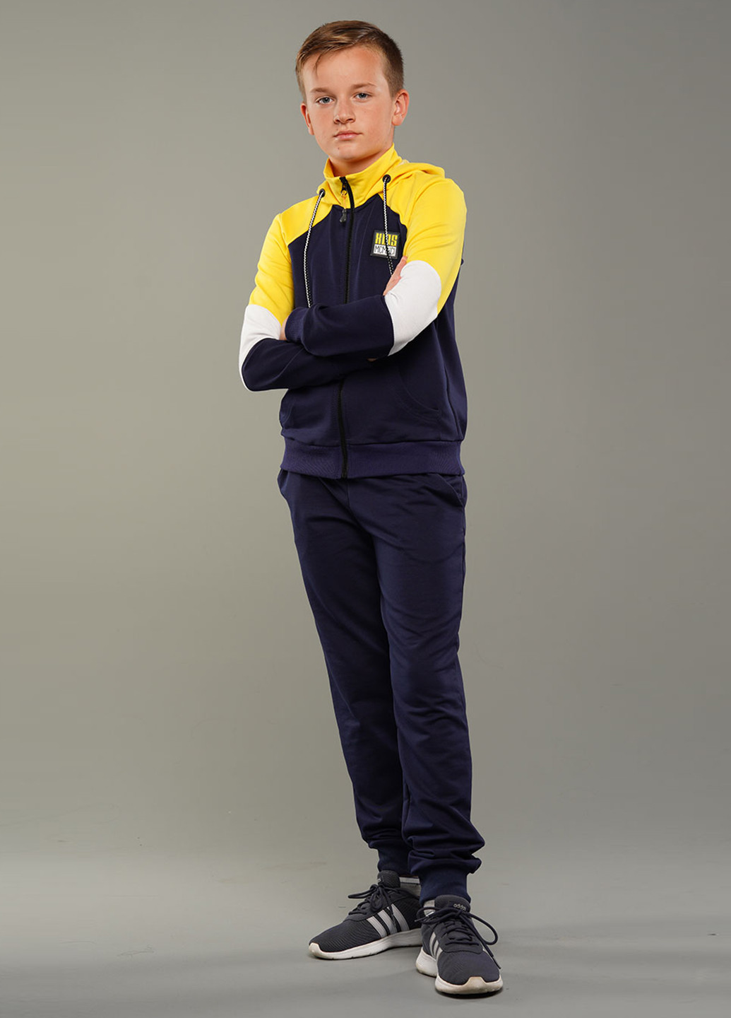 ▻ Жовтий Спортивний костюм для хлопчика брючний Tiaren з логотипом • [990]  грн ▷ купити в 𝗞𝗮𝘀𝘁𝗮 ✓ Київ, Україна (185044349)