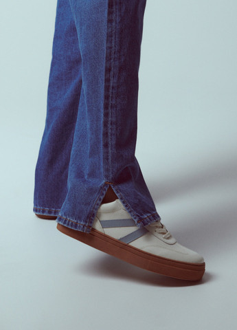 Синие демисезонные клеш джинсы Reserved
