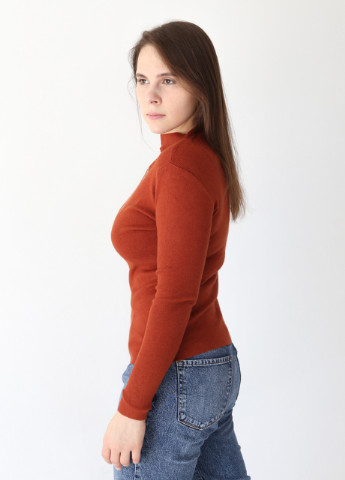 Коричневий зимовий светр жіночий коричневий приталений тонкий JEANSclub Приталенная